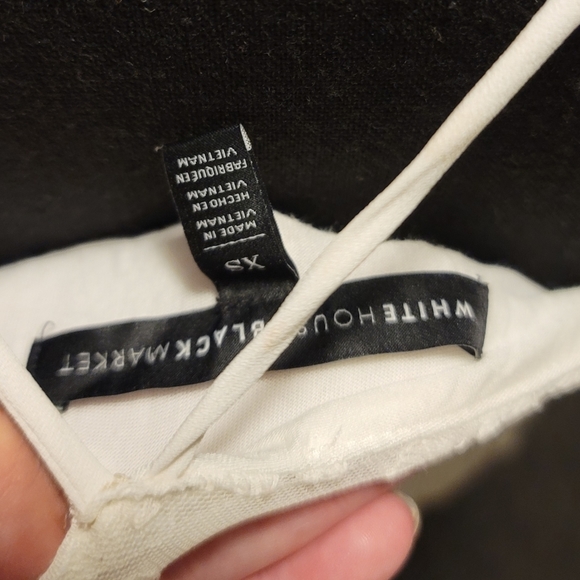 White House Black Market White Lace Dressy Tank - Picture 5 of 11